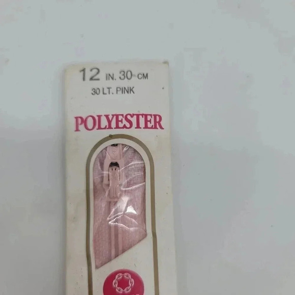 Vintage Coats And Clark All Purpose Polyester Zipper 12" Light Pink Polyester - Picture 4 of 11